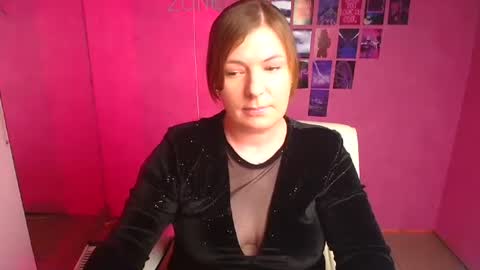 Molly online show from 15, 1, 2026