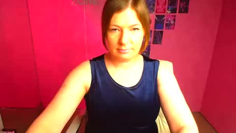 Snapshot of molly_mis chatting on 2, 5, 2026 Molly online show from 2, 5, 2026
