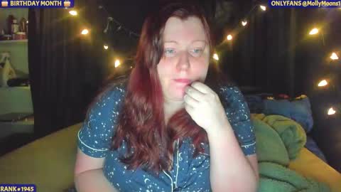 molly_moons online show from 18, 12, 2025