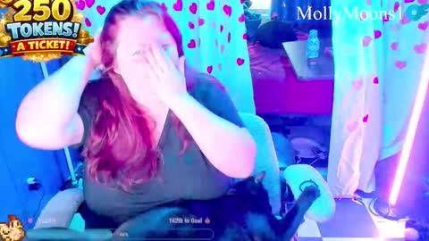 Snapshot of molly_moons chatting on 29, 4, 2026 molly_moons online show from 29, 4, 2026