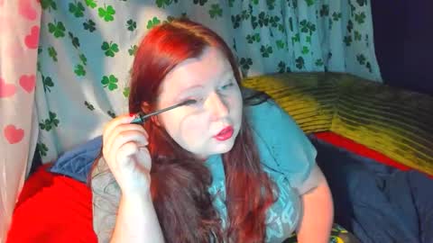 Snapshot of molly_moons chatting on 8, 6, 2026 molly_moons online show from 8, 6, 2026