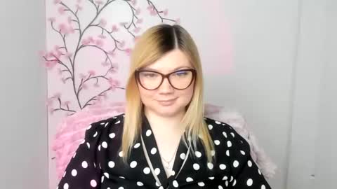 Molly online show from 25, 3, 2026