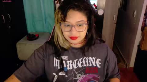 Molly online show from 29, 4, 2026