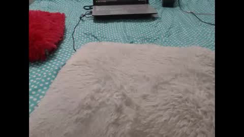 Molly And Brad online show from 12, 2, 2025