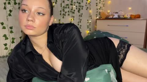 Snapshot of mollybibe chatting on 31, 7, 2026 Molly online show from 31, 7, 2026