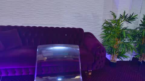 Julia online show from 4, 2, 2026