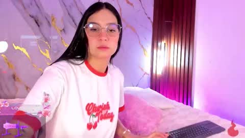 New girl Emily Valentina  Michelle online show from 24, 2, 2026