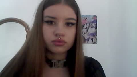 Snapshot of mollysexgirl chatting on 15, 7, 2026 Molly online show from 15, 7, 2026