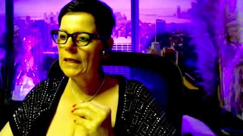 Snapshot of mollysun chatting on 23, 6, 2026 MollySun Nina Randmann online show from 23, 6, 2026