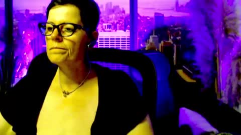 Snapshot of mollysun chatting on 24, 6, 2026 MollySun Nina Randmann online show from 24, 6, 2026