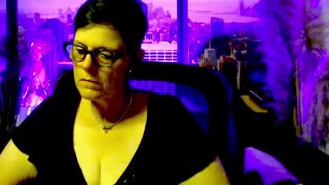 Snapshot of mollysun chatting on 26, 6, 2026 MollySun Nina Randmann online show from 26, 6, 2026