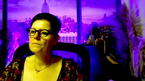 Snapshot of mollysun chatting on 7, 7, 2026 MollySun Nina Randmann online show from 7, 7, 2026