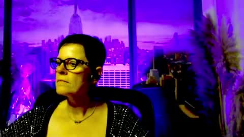 Snapshot of mollysun chatting on 9, 7, 2026 MollySun Nina Randmann online show from 9, 7, 2026