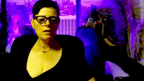 Snapshot of mollysun chatting on 13, 7, 2026 MollySun Nina Randmann online show from 13, 7, 2026