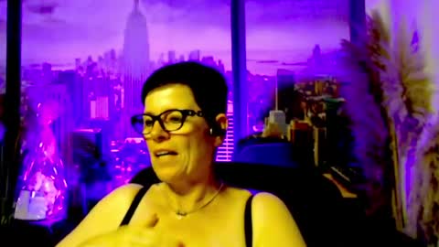 Snapshot of mollysun chatting on 17, 7, 2026 MollySun Nina Randmann online show from 17, 7, 2026