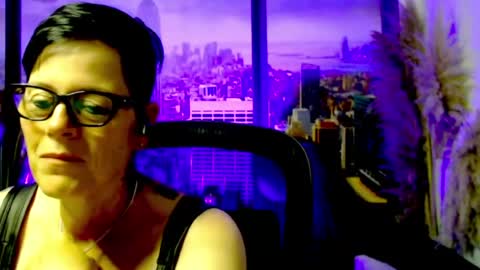 Snapshot of mollysun chatting on 1, 8, 2026 MollySun Nina Randmann online show from 1, 8, 2026