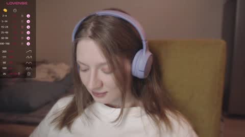 mollytucker online show from 19, 12, 2024