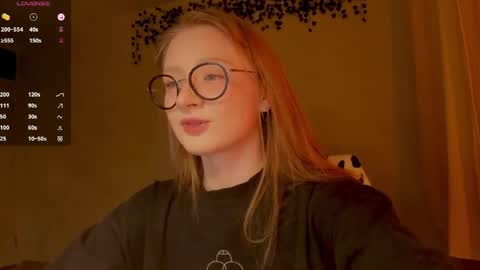 mollytucker online show from 11, 4, 2026