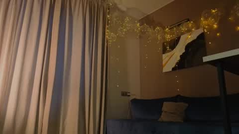 Molly online show from 21, 12, 2025