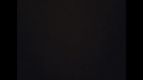 Snapshot of molom chatting on 7, 1, 2025 molom online show from 7, 1, 2025