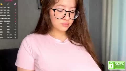 Snapshot of moltenpeach chatting on 16, 6, 2026 Hermina online show from 16, 6, 2026
