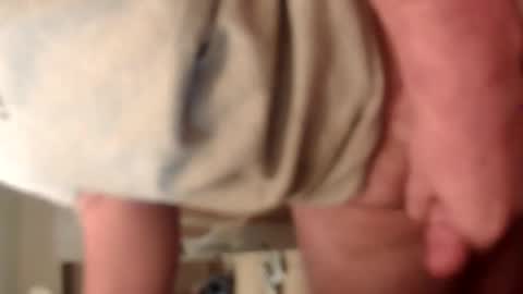 Snapshot of mommy8992 chatting on 4, 2, 2025 Tommy online show from 4, 2, 2025