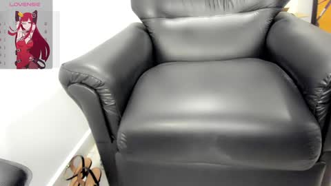 Mommy Cassie online show from 8, 12, 2024