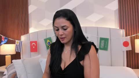 Snapshot of mommy_naughty_ chatting on 20, 7, 2026 Letty Smith online show from 20, 7, 2026
