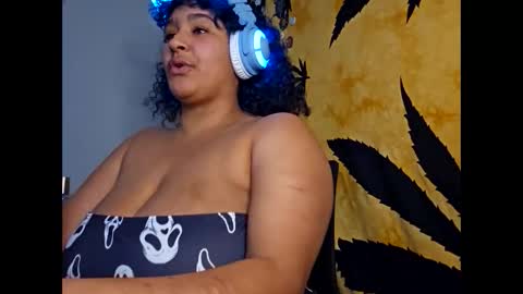 Mommy bubbles online show from 1, 3, 2026