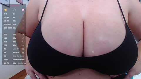 Daphne  online show from 27, 1, 2025