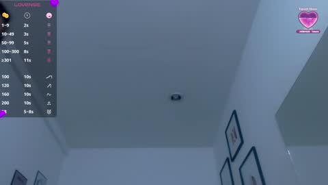 Daphne  online show from 5, 2, 2025