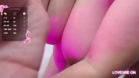 Daphne  online show from 7, 3, 2025