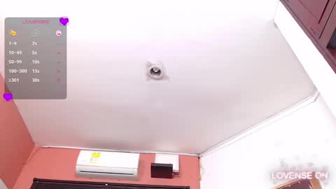 Daphne  online show from 8, 3, 2025