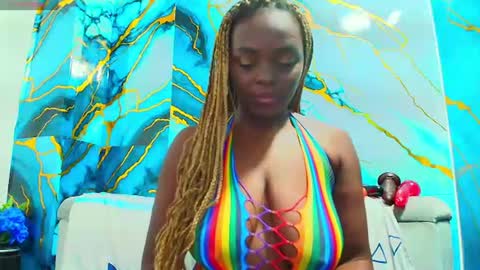 Snapshot of mommywebcam chatting on 17, 6, 2026 DINAH online show from 17, 6, 2026