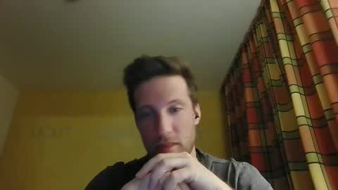 moms_little_monster online show from 4, 12, 2024