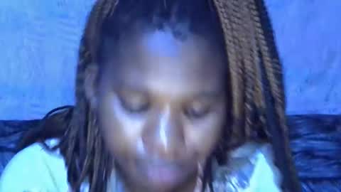 Snapshot of momsdoll chatting on 18, 1, 2026 momsdoll online show from 18, 1, 2026