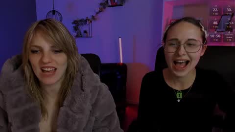 Mona  online show from 18, 4, 2026