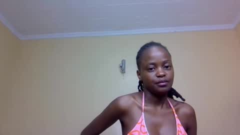 Snapshot of mona_luv1 chatting on 11, 10, 2025 Mona online show from 11, 10, 2025