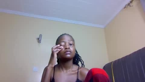Snapshot of mona_luv1 chatting on 17, 10, 2025 Mona online show from 17, 10, 2025