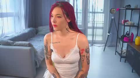 Snapshot of monahurde chatting on 24, 6, 2026 Bri Pam online show from 24, 6, 2026