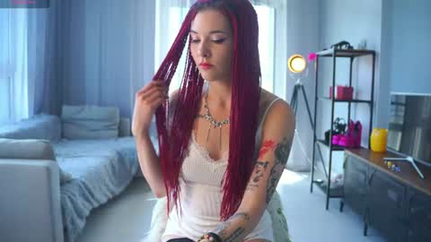 Snapshot of monahurde chatting on 1, 7, 2026 Bri Pam online show from 1, 7, 2026