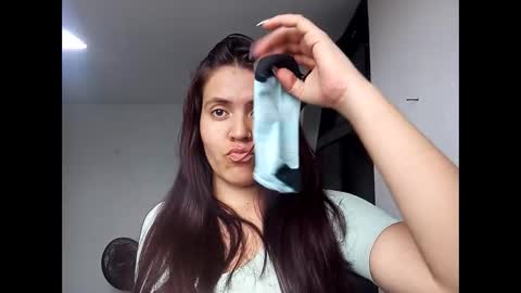 monalia17 online show from 5, 1, 2026