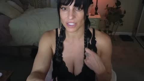 Snapshot of monalisa169 chatting on 6, 7, 2026 Mona online show from 6, 7, 2026