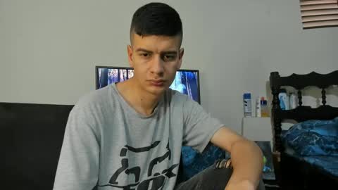 nicolas online show from 8, 12, 2024