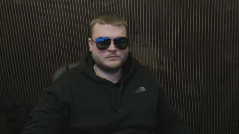 Snapshot of moneycumshot chatting on 24, 2, 2026 Alex online show from 24, 2, 2026