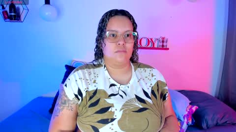 aleja      independent model       online show from 13, 1, 2025