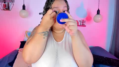 aleja      independent model       online show from 4, 3, 2025