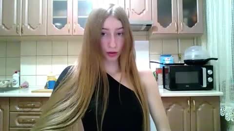 Monica online show from 6, 3, 2026