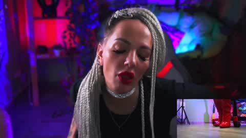 Monika online show from 27, 1, 2025