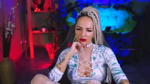 Monika online show from 5, 2, 2025